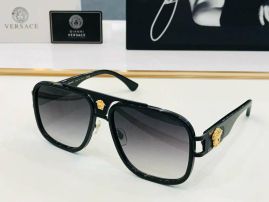 Picture of Versace Sunglasses _SKUfw55117793fw